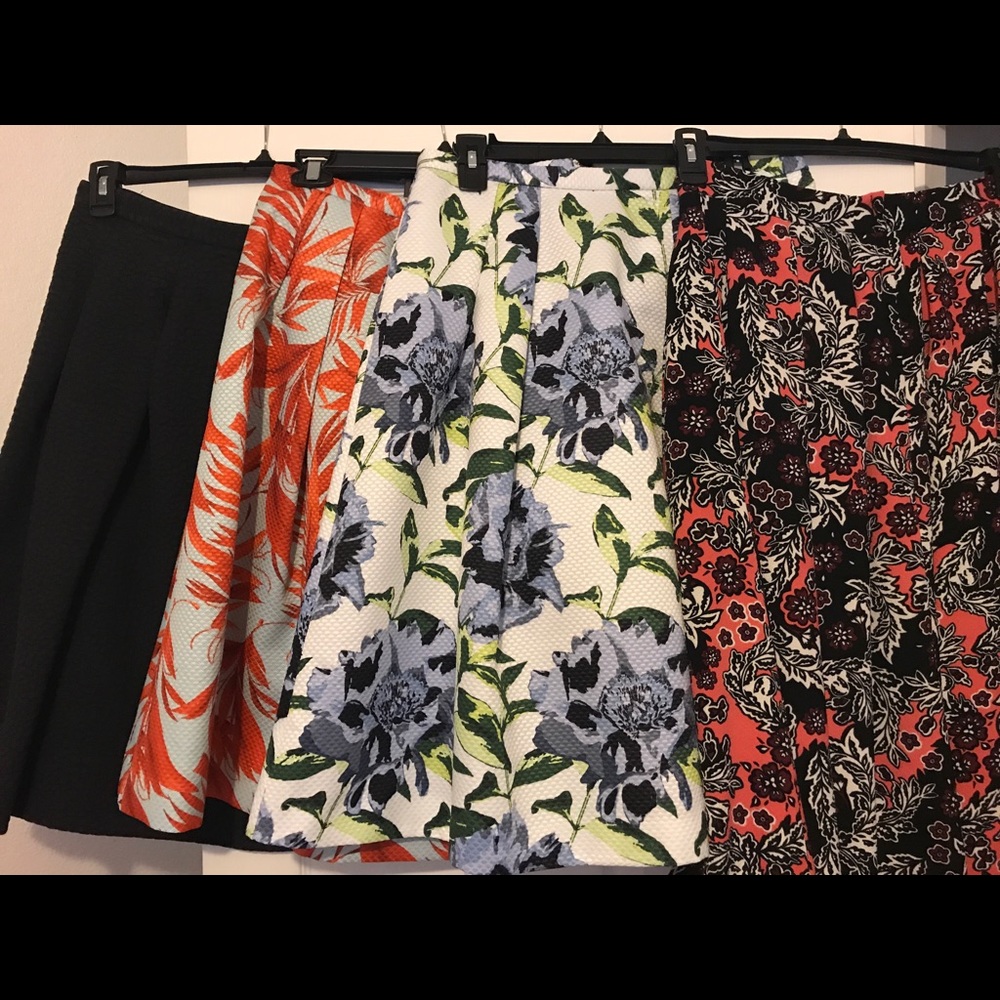 H&M Midi Skirts